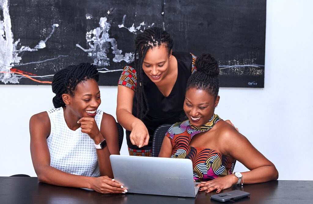 women boost program femmes entrepreneures
